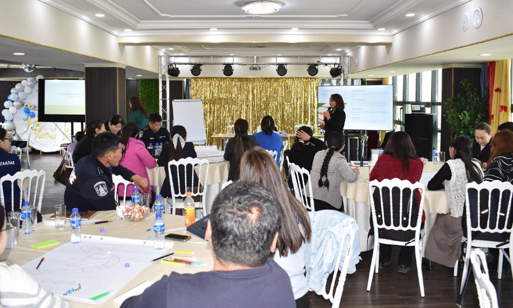 ✅ХАМТАРСАН БАГИЙН ГИШҮҮДИЙГ ЧАДАВХЖУУЛАХ СУРГАЛТЫГ ЗОХИОН БАЙГУУЛЛАА.